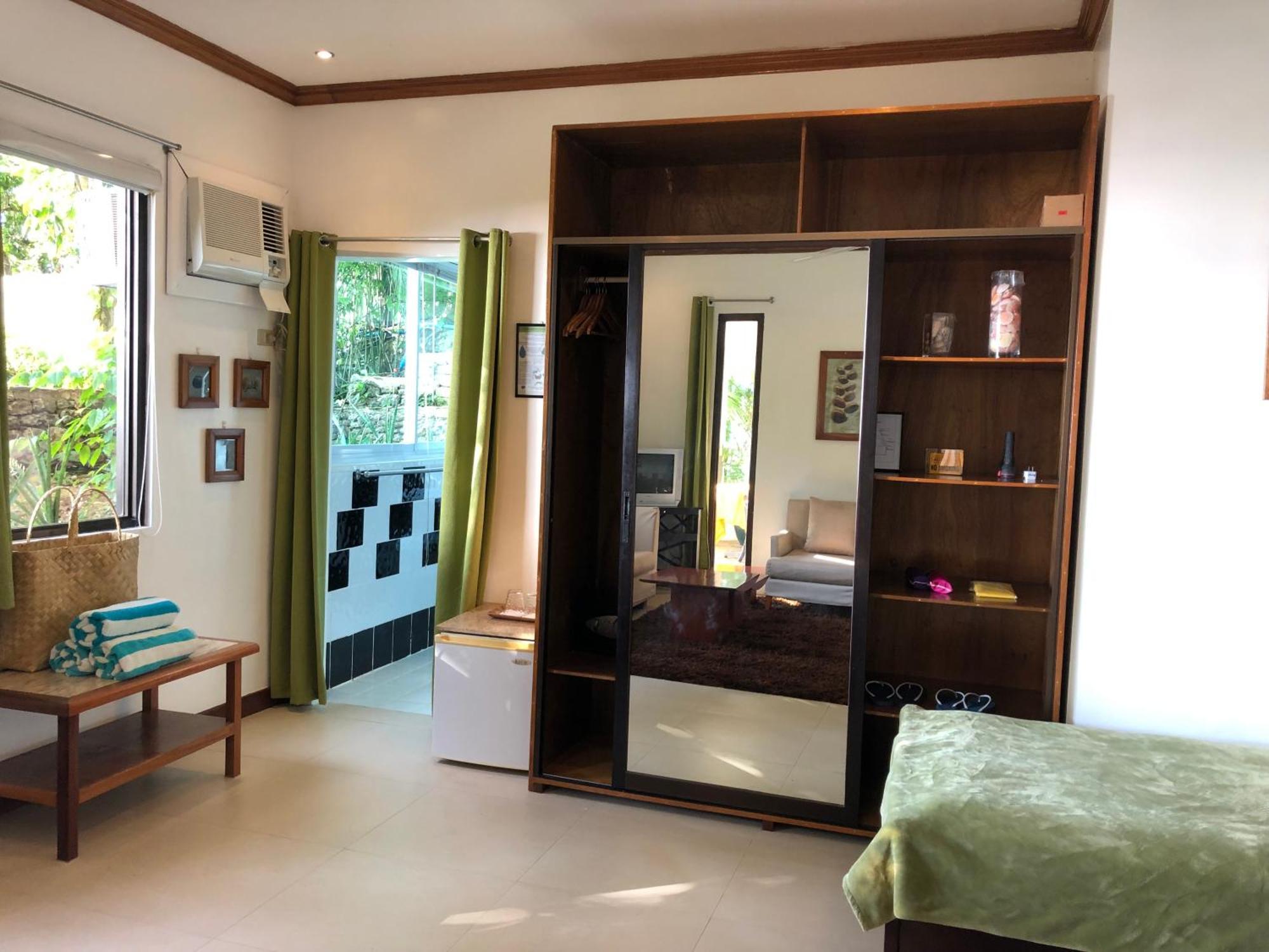 Argonauta Boracay Apartment Suites And Villas Boracay Island Exterior photo